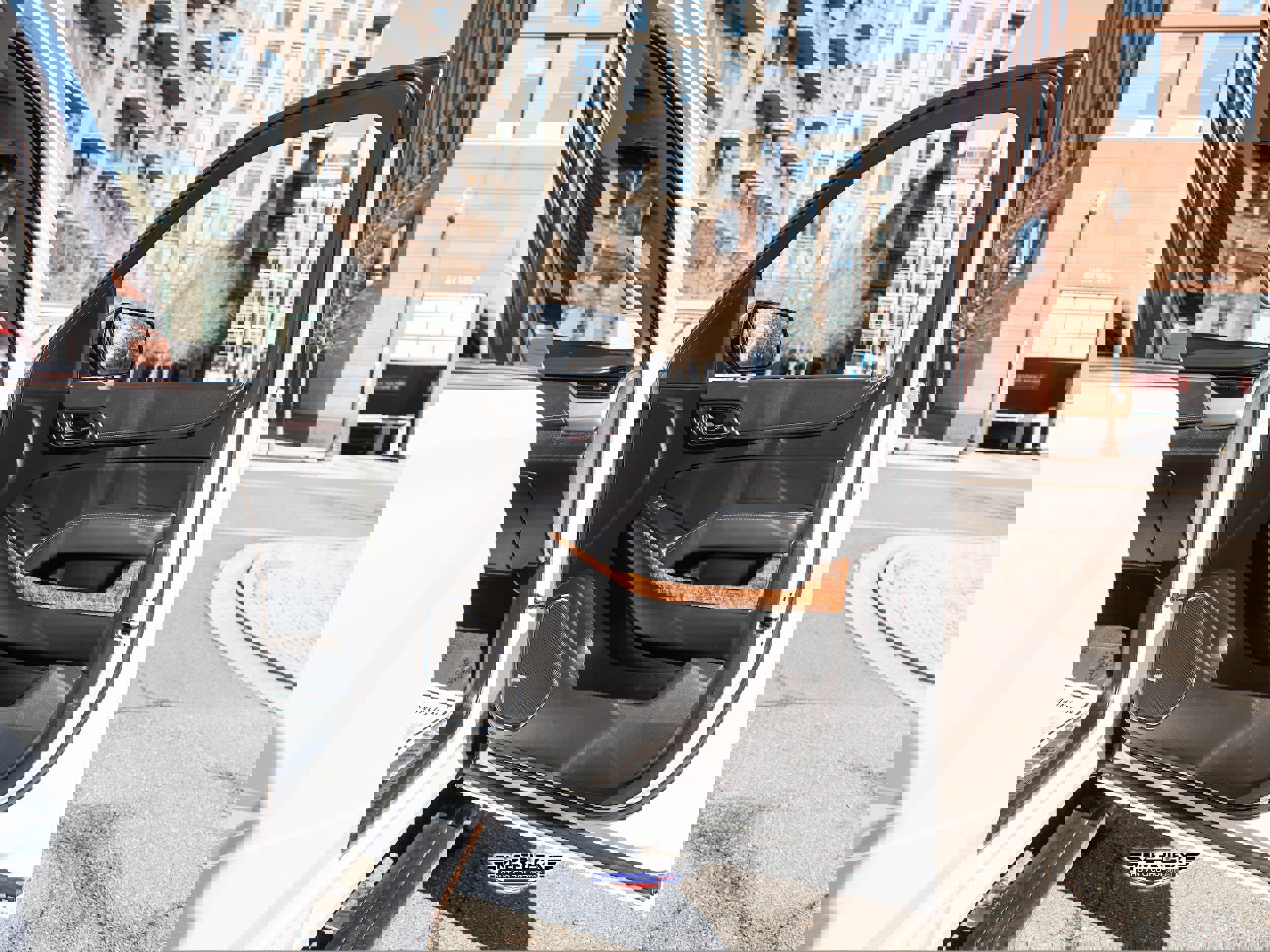 Used 2019 Chevrolet Tahoe Premier w/ Premier Plus Edition image 45