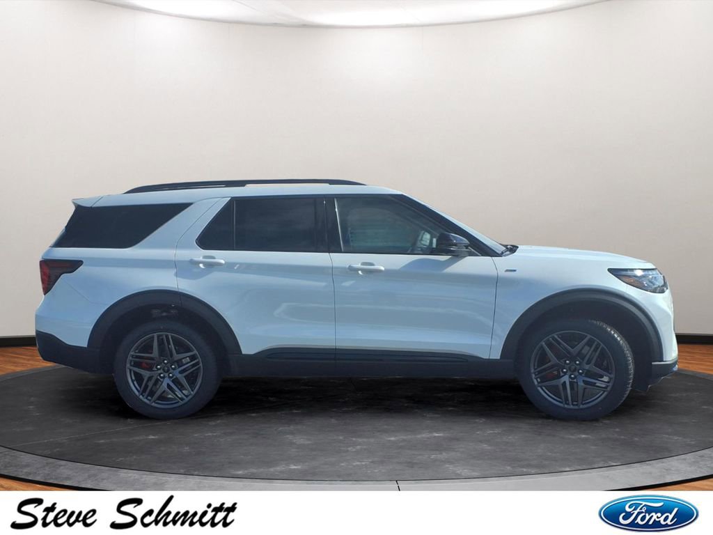 New 2026 Ford Explorer ST-Line w/ ST-Line Street Pack image 29