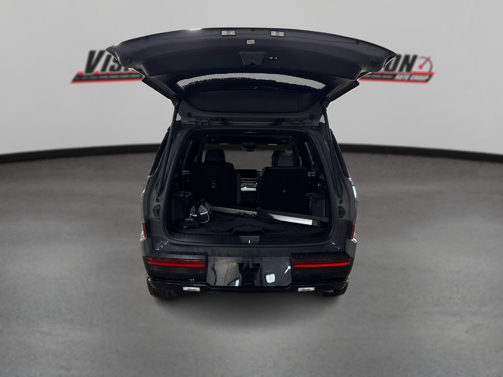 Used 2026 Hyundai Santa Fe Calligraphy image 11