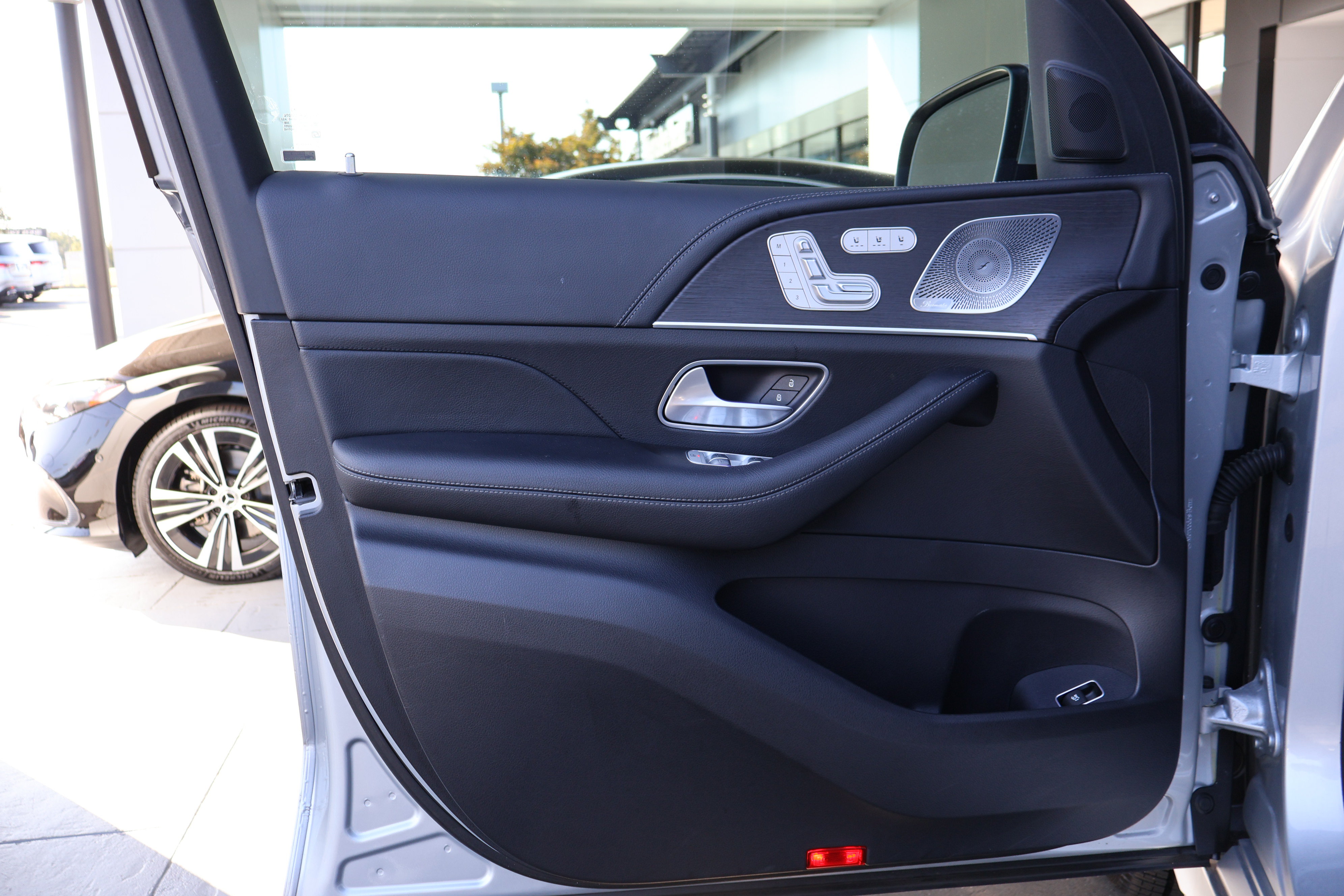 Certified 2024 Mercedes-Benz GLE 450 4MATIC image 13