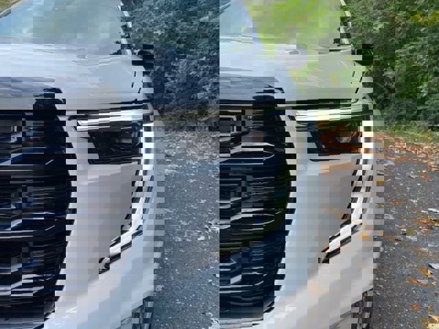 New 2026 GMC Acadia Elevation w/ Black Edition image 10