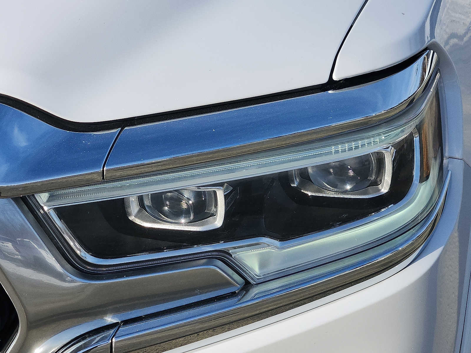 Certified 2019 RAM 1500 Limited image 9