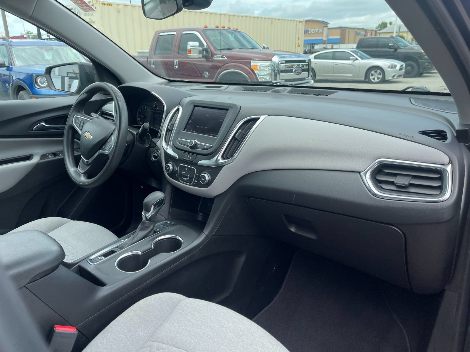 Used 2022 Chevrolet Equinox LS AWD/4WD image 18