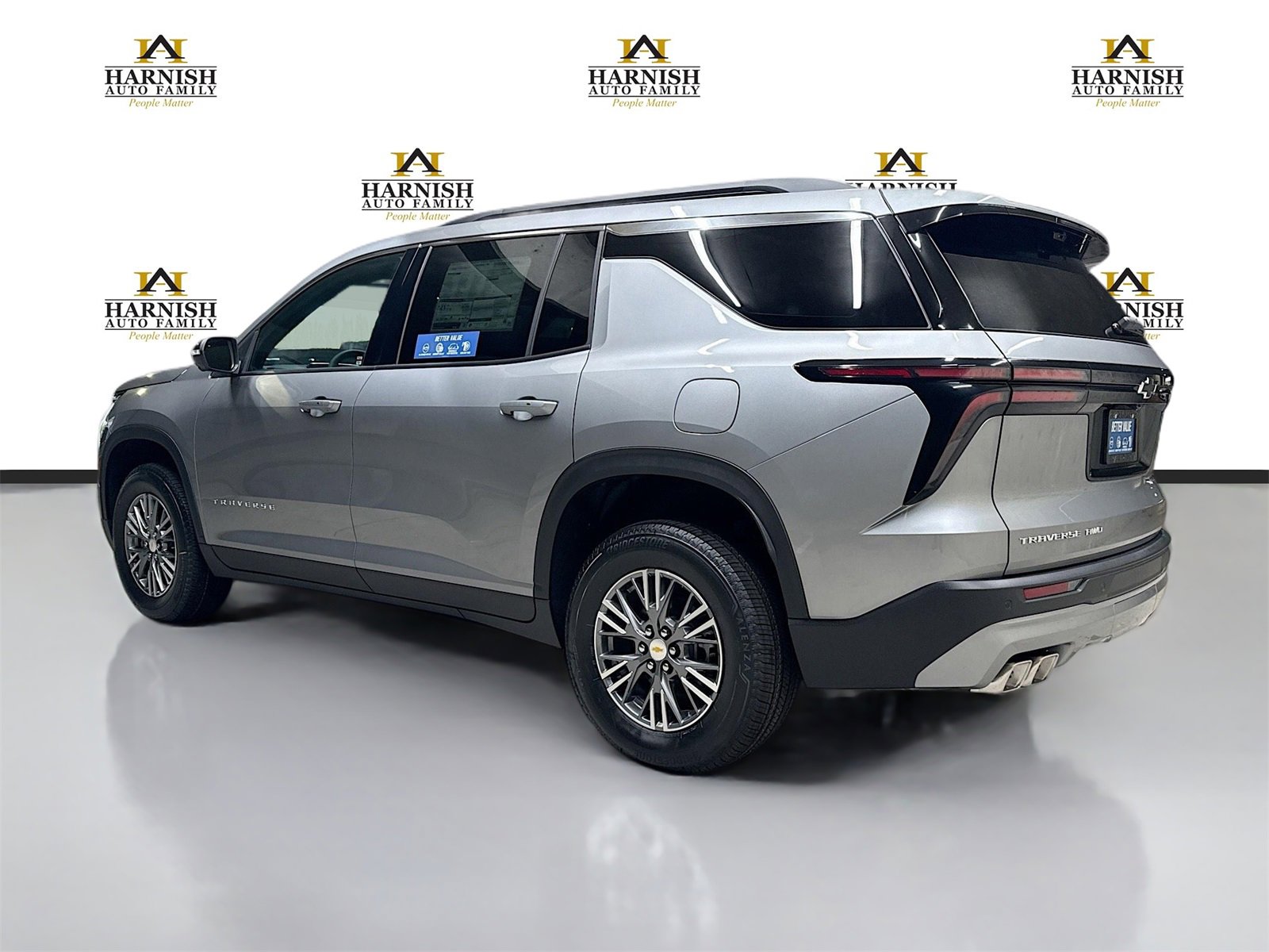 New 2026 Chevrolet Traverse LT image 7