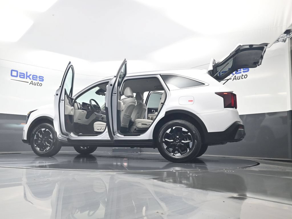 Certified 2026 Kia Sorento S AWD/4WD image 63