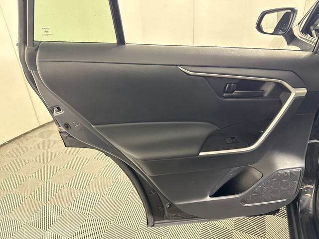 Certified 2025 Toyota RAV4 LE AWD/4WD image 18