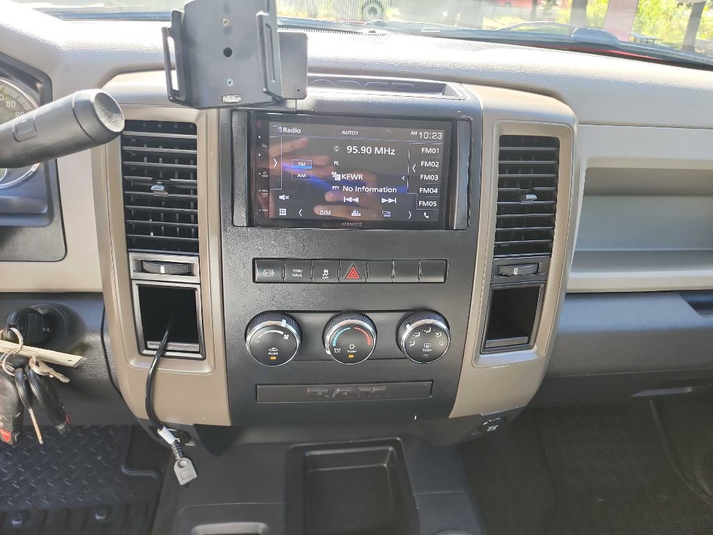 Used 2012 RAM 3500 ST w/ Chrome Appearance Group image 25