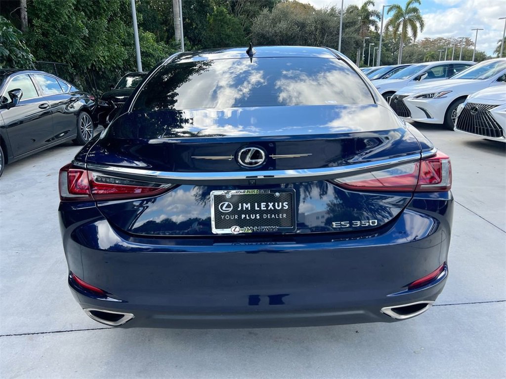 Certified 2022 Lexus ES 350 w/ Premium Package image 6