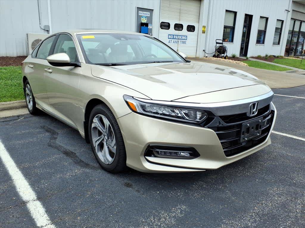 Certified 2018 Honda Accord EX image 10