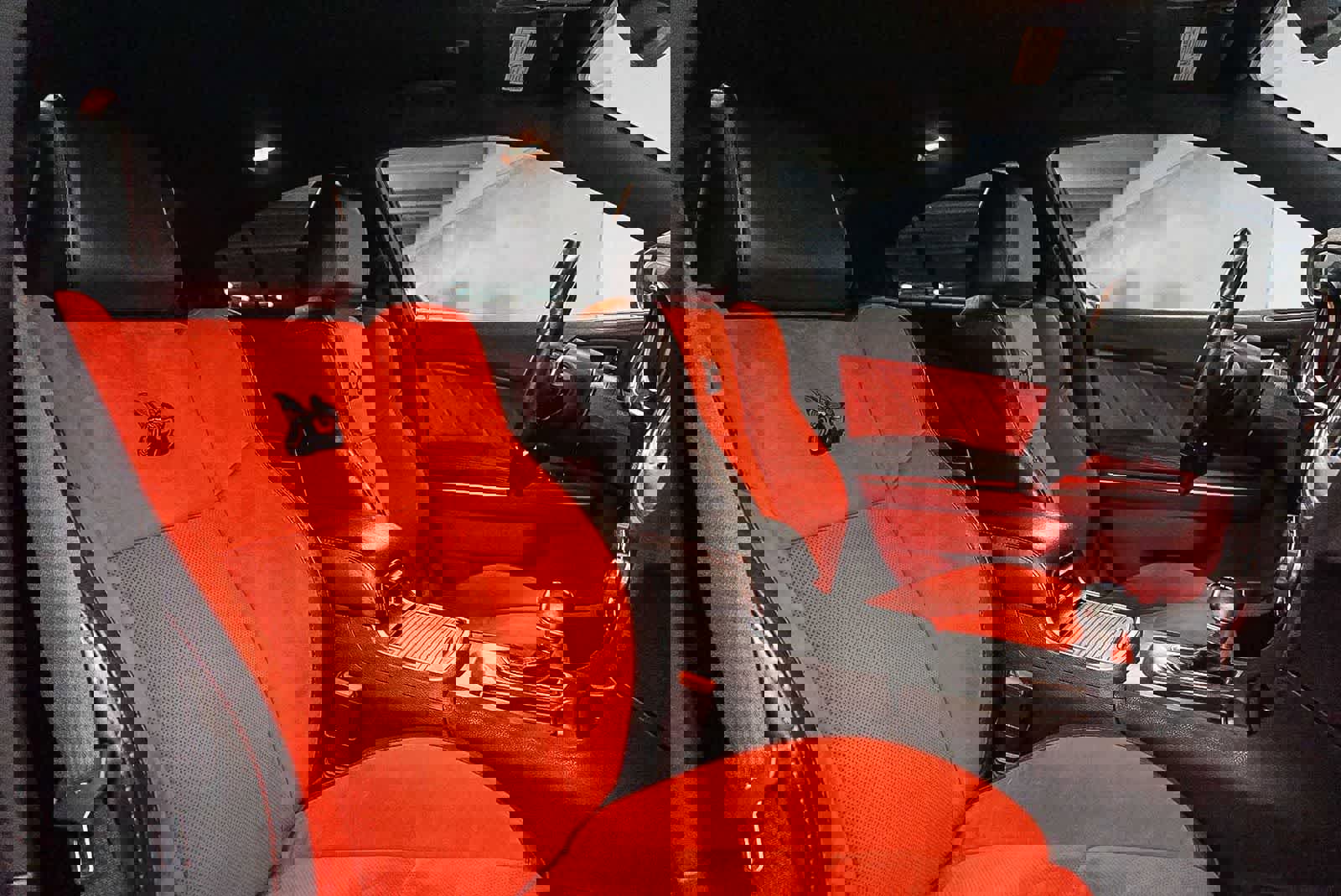 Used 2018 Dodge Charger R/T Scat Pack image 15