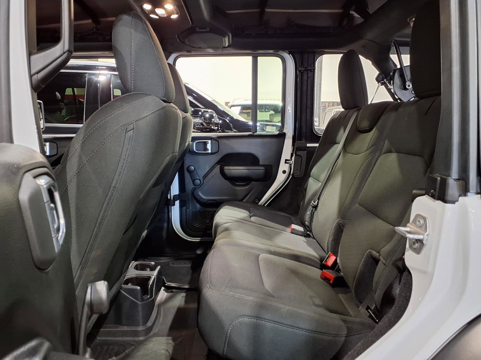 Used 2023 Jeep Wrangler Unlimited Sport AWD/4WD image 17