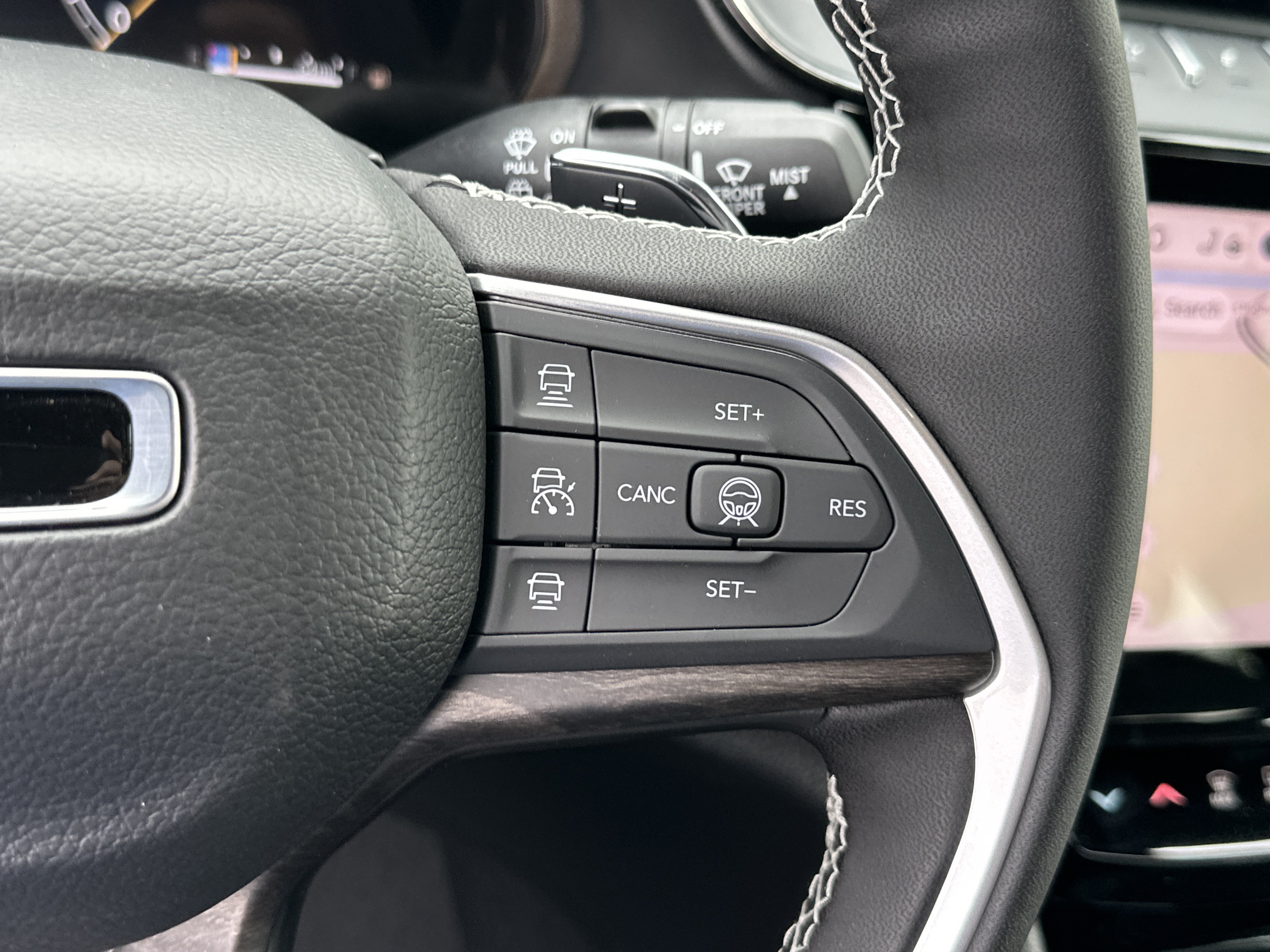 New 2026 Jeep Grand Cherokee Altitude AWD/4WD image 9