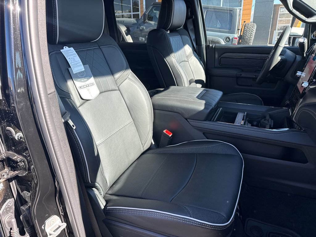 New 2026 RAM 3500 Limited AWD/4WD image 16