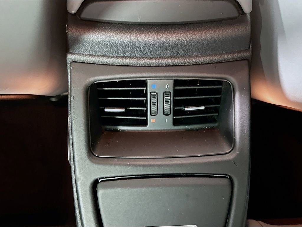 Used 2011 BMW M3 Coupe RWD image 24