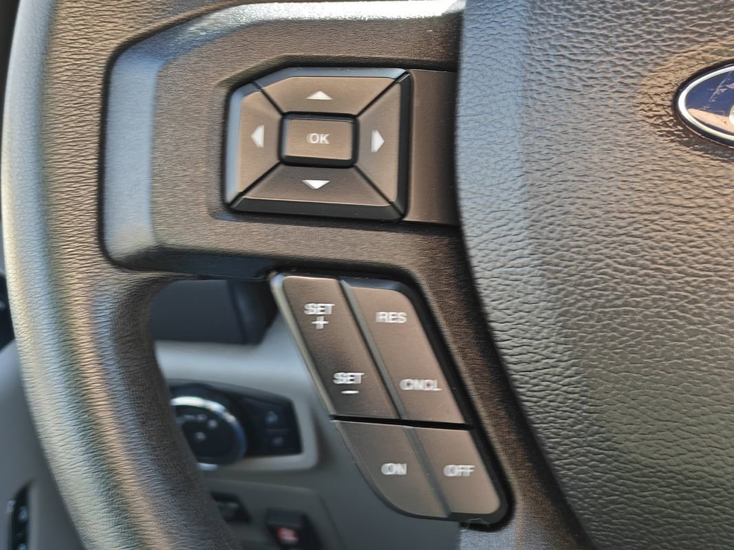 Used 2016 Ford F150 XLT w/ Trailer Tow Package image 32