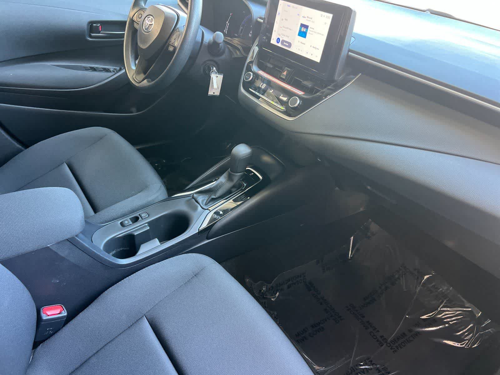 Used 2026 Toyota Corolla LE FWD image 16