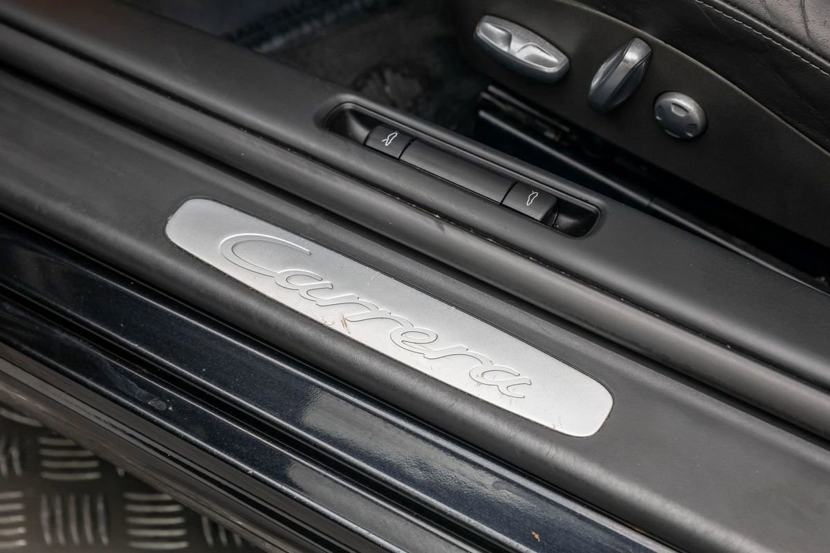 Used 2007 Porsche 911 Carrera RWD image 39