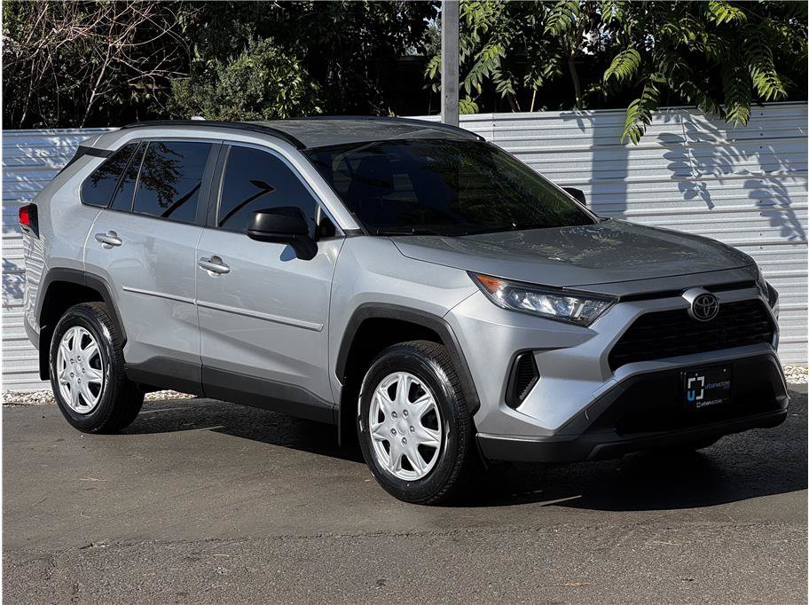 Used 2019 Toyota RAV4 LE w/ All Weather Liner Package AWD/4WD image 6