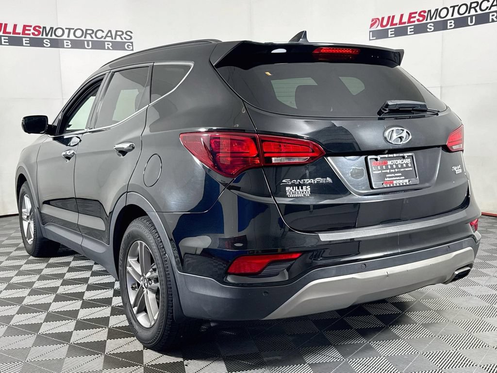 Used 2017 Hyundai Santa Fe Sport w/ 2.4L Tech Package 04 AWD/4WD image 5