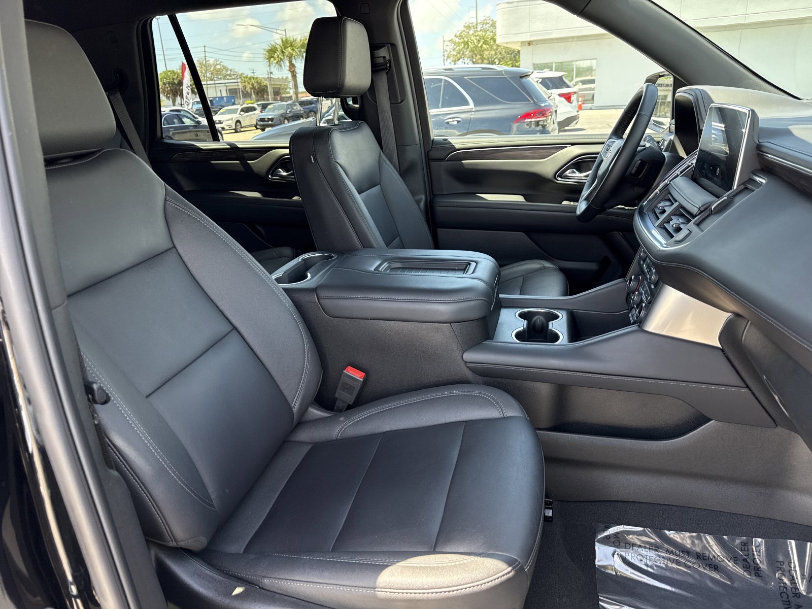 Used 2023 Chevrolet Tahoe LT w/ Luxury Package RWD image 30