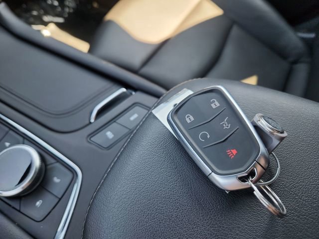 Used 2025 Cadillac XT6 Premium Luxury image 53