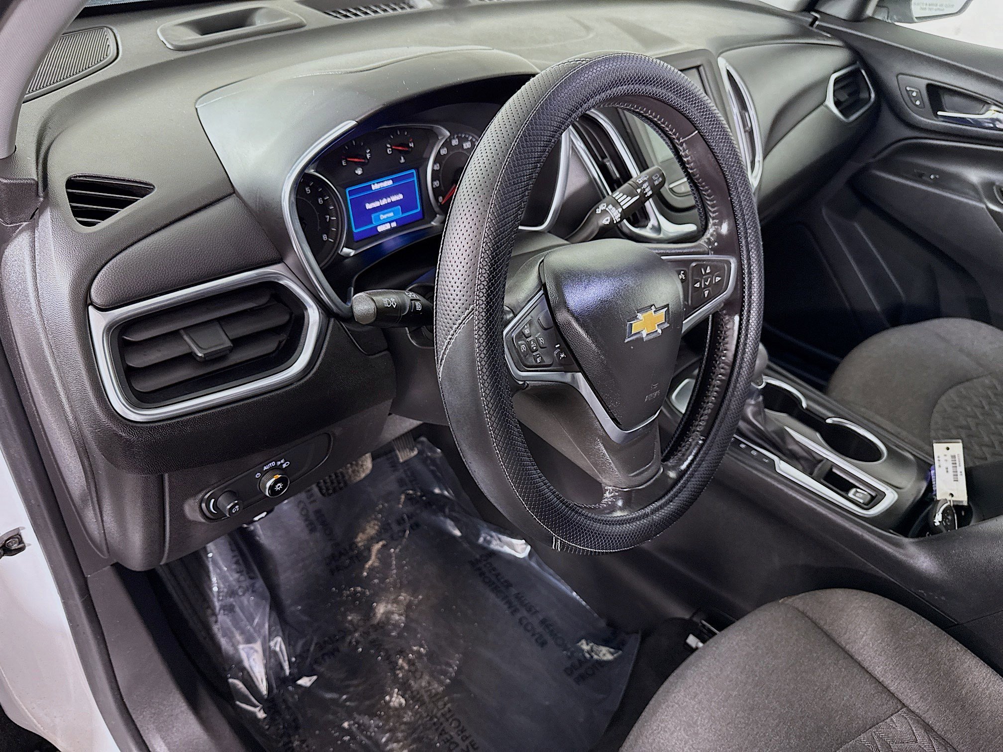 Used 2022 Chevrolet Equinox LT w/ Driver Convenience Package image 23