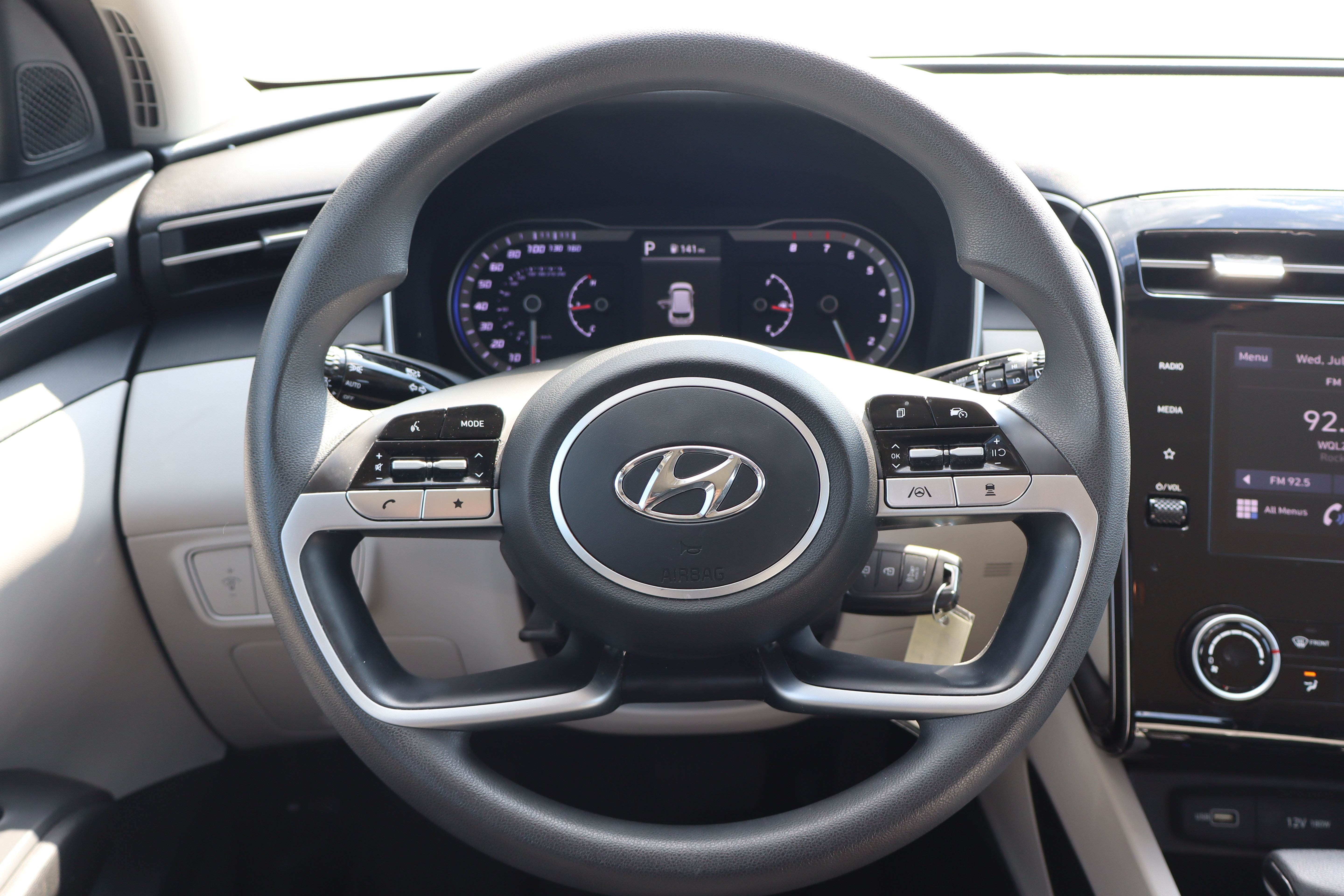 Used 2024 Hyundai Tucson SE AWD/4WD image 14