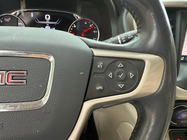 Used 2021 GMC Acadia Denali w/ Denali Ultimate Package AWD/4WD image 22