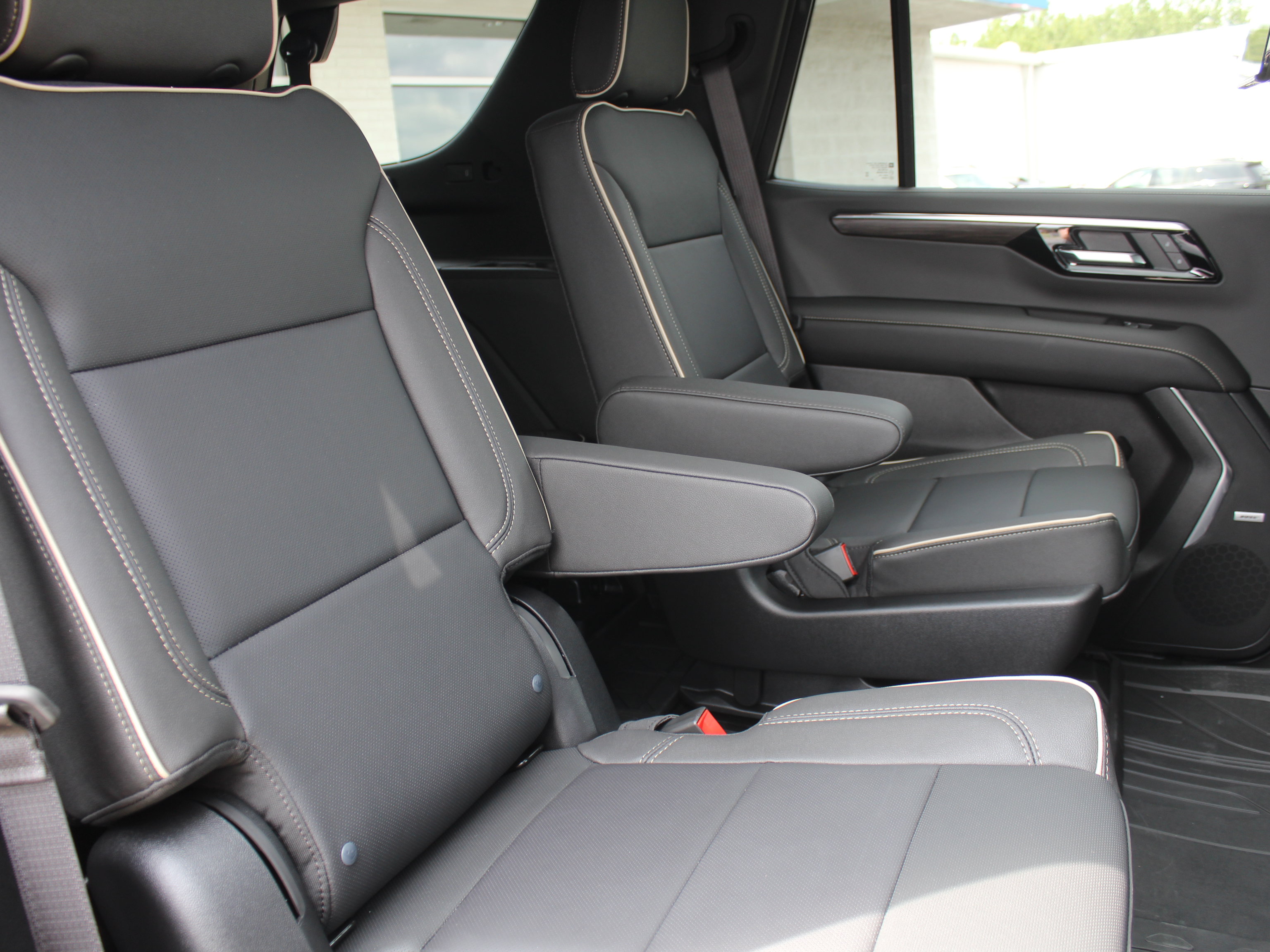 New 2026 Chevrolet Tahoe Premier AWD/4WD image 22