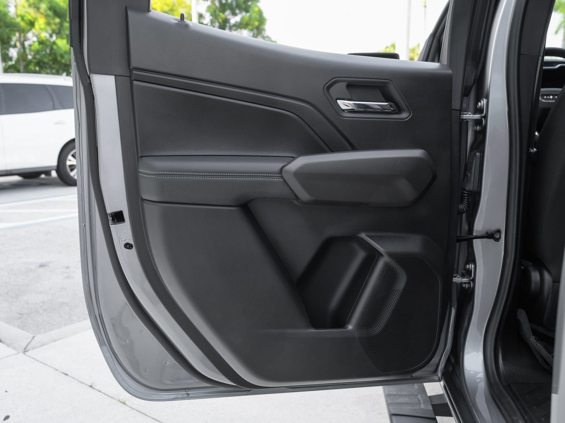 Used 2025 GMC Canyon Elevation w/ Convenience Package RWD image 33