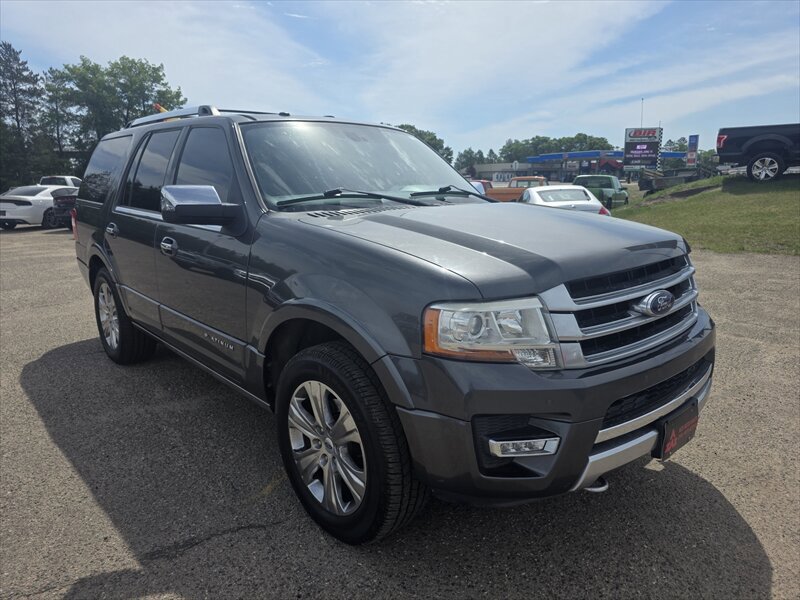Used 2015 Ford Expedition Platinum AWD/4WD image 2