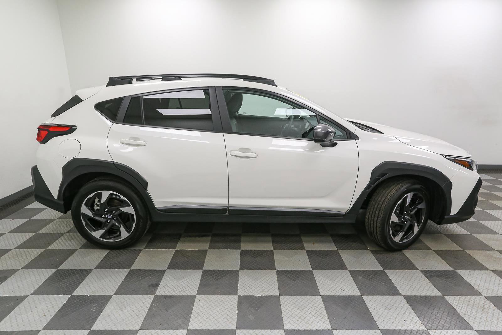 Used 2024 Subaru Crosstrek 2.5i Limited image 7