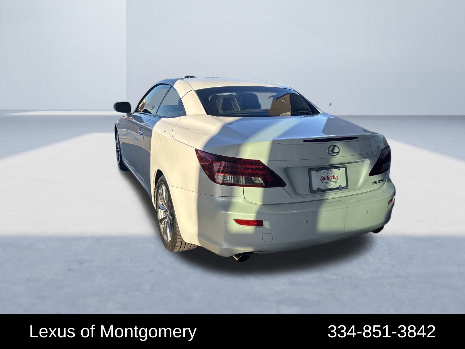 Used 2013 Lexus IS 250C image 3
