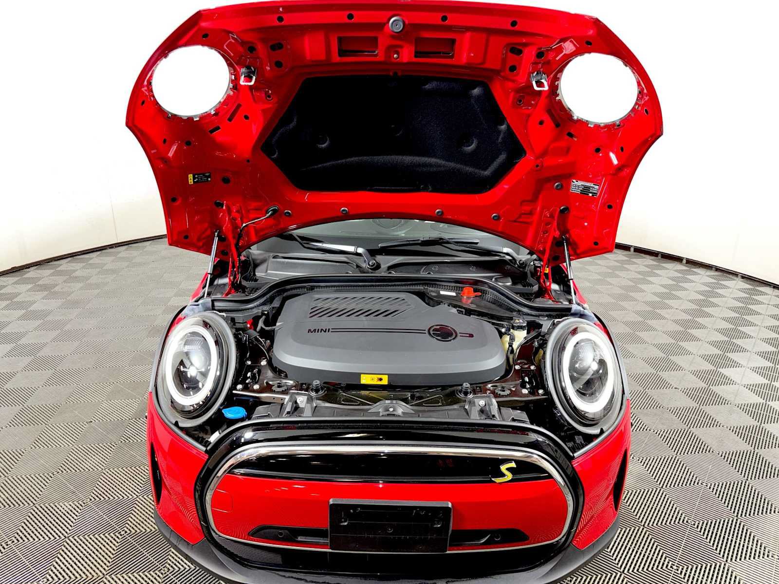 Used 2024 MINI Cooper SE FWD image 31