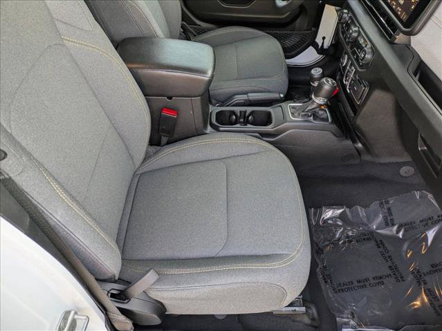 Used 2024 Jeep Wrangler Unlimited Sport AWD/4WD image 19