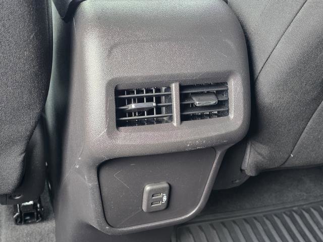 Used 2024 Chevrolet Equinox LT FWD image 29