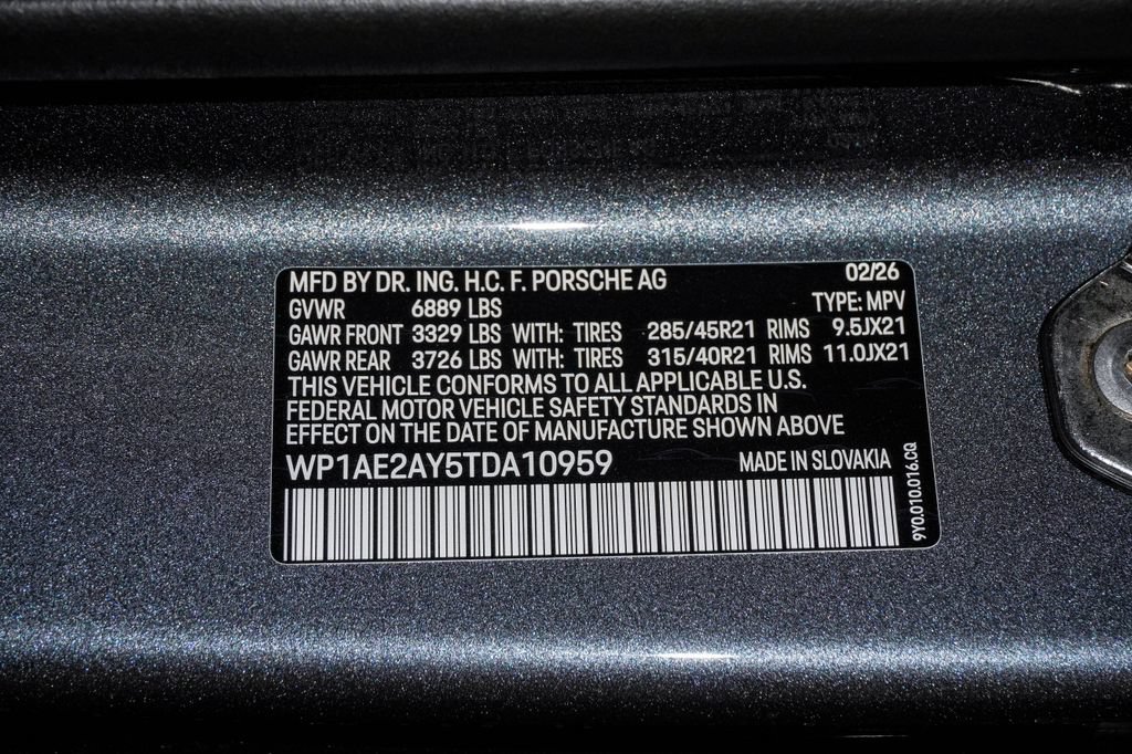 New 2026 Porsche Cayenne E-Hybrid AWD/4WD image 30