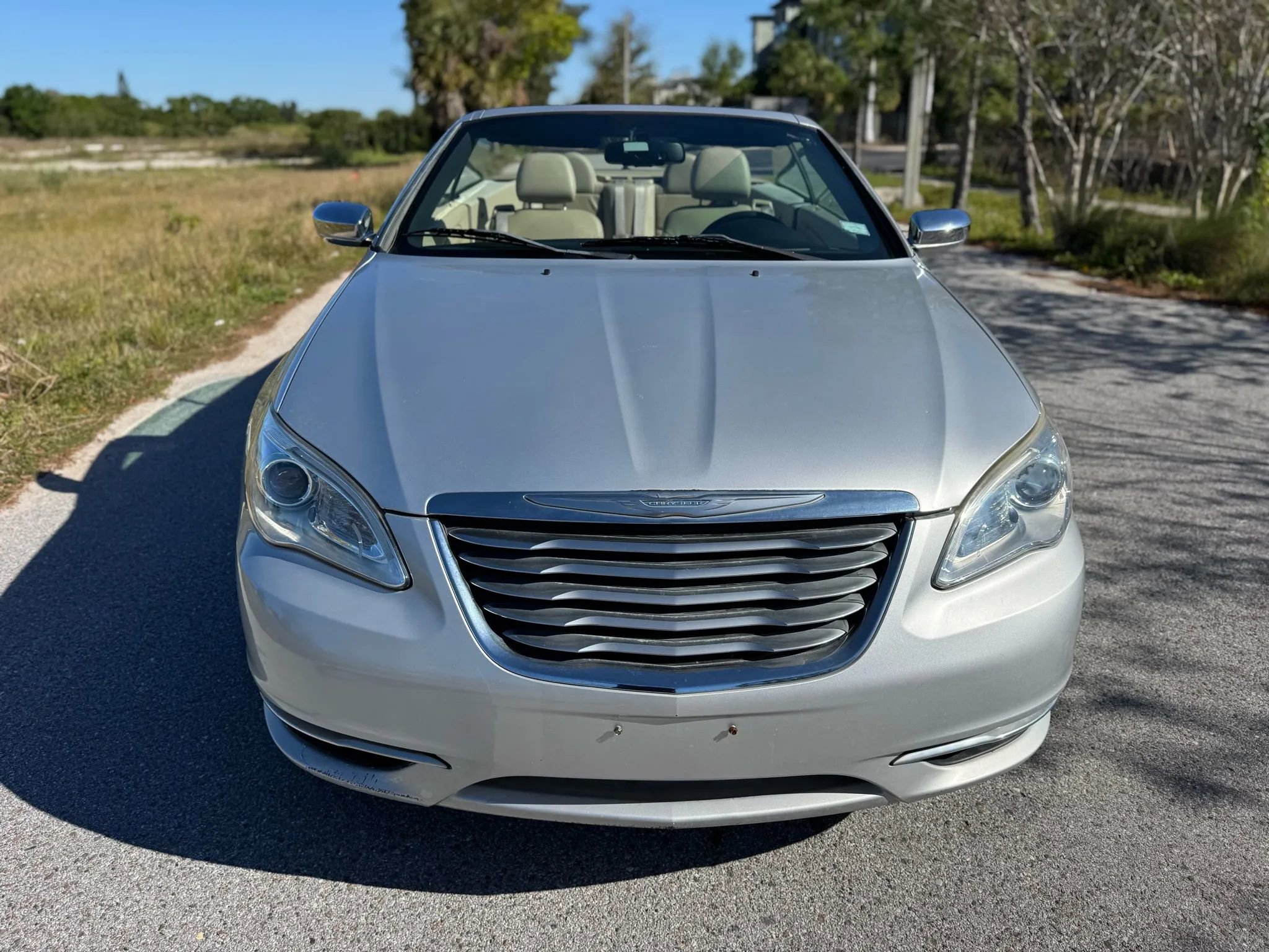 Used 2011 Chrysler 200 Limited image 7
