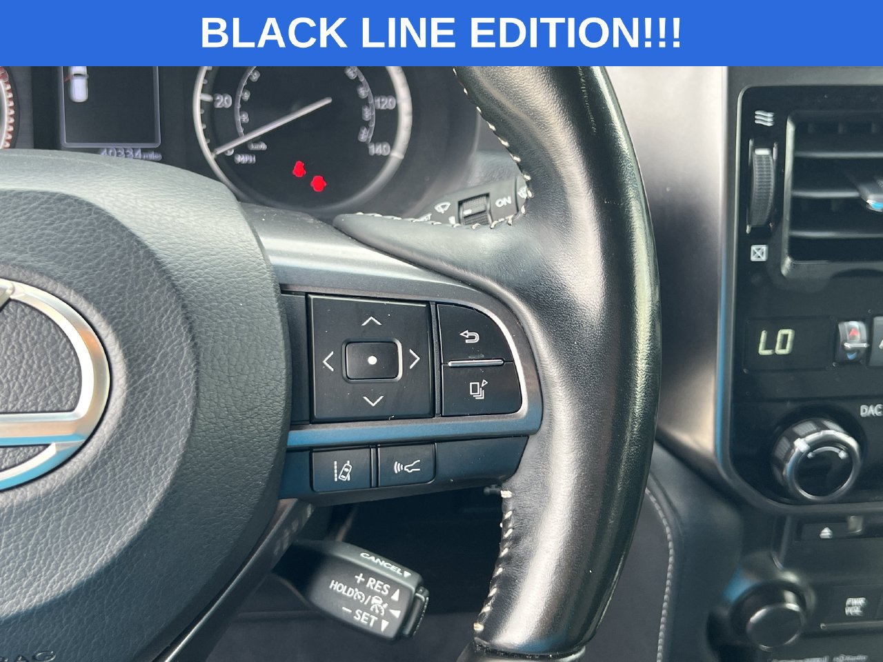 Used 2023 Lexus GX 460 w/ Black Line Special Edition AWD/4WD image 11