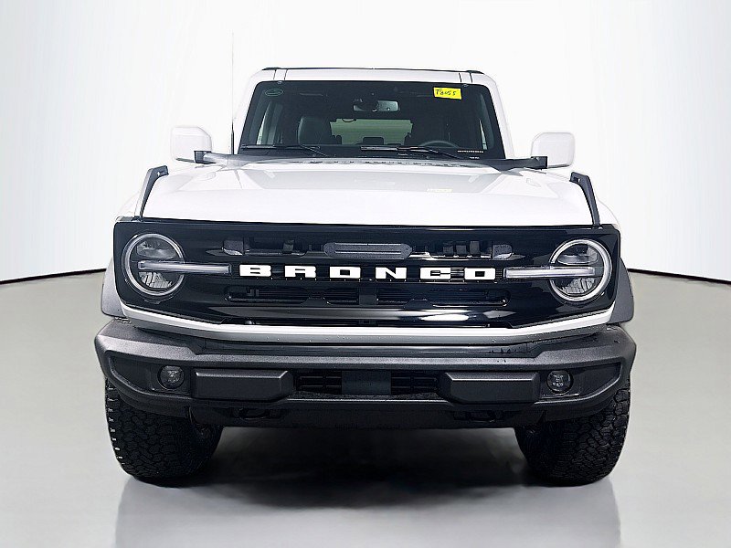 New 2026 Ford Bronco Outer Banks AWD/4WD image 2