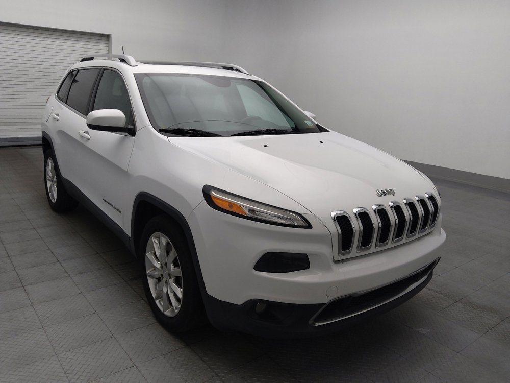 Used 2015 Jeep Cherokee Limited w/ Luxury Group FWD image 13