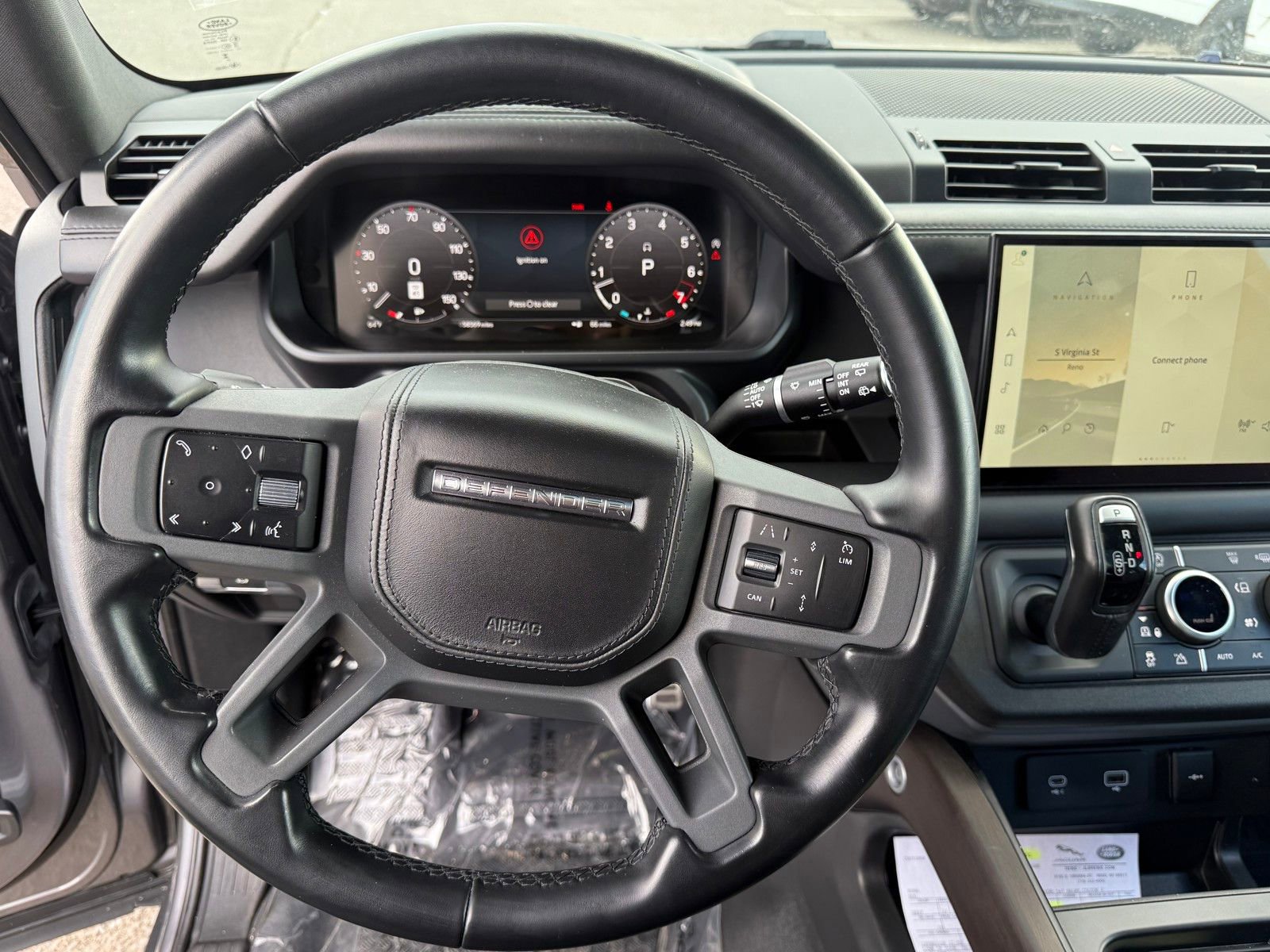 Used 2023 Land Rover Defender 90 X image 10