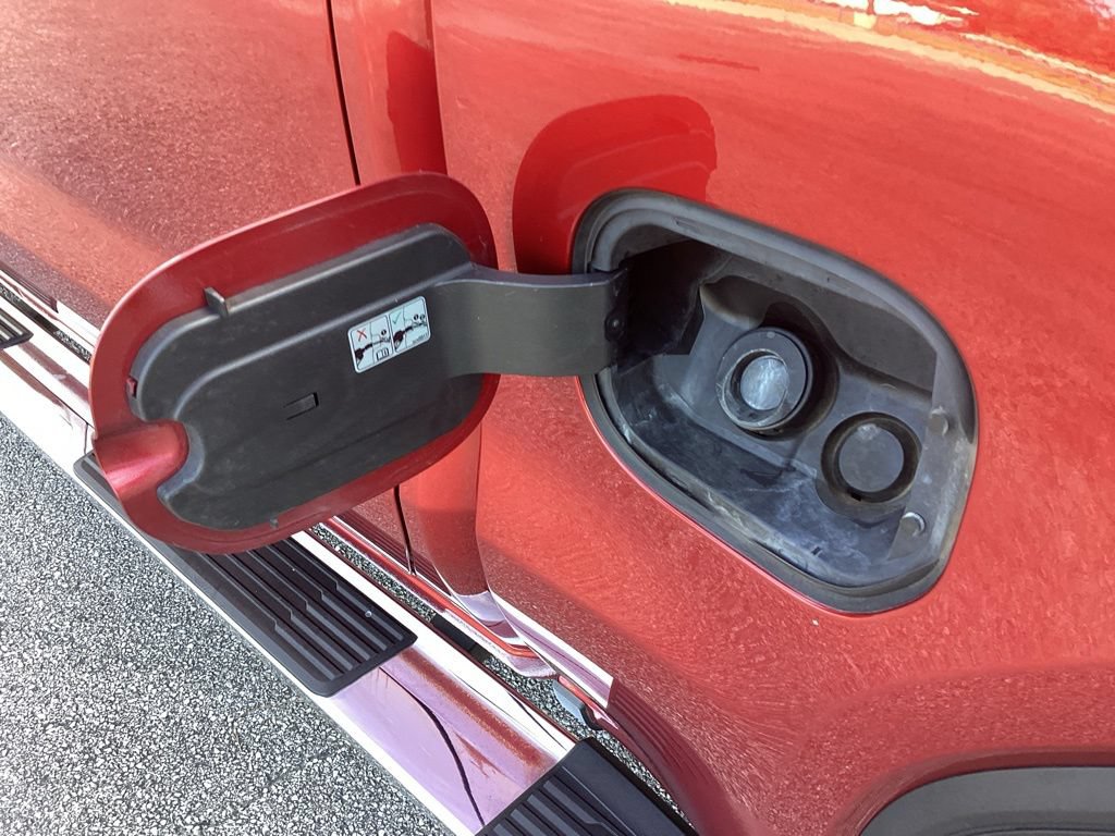 Used 2019 GMC Sierra 1500 SLT AWD/4WD image 21
