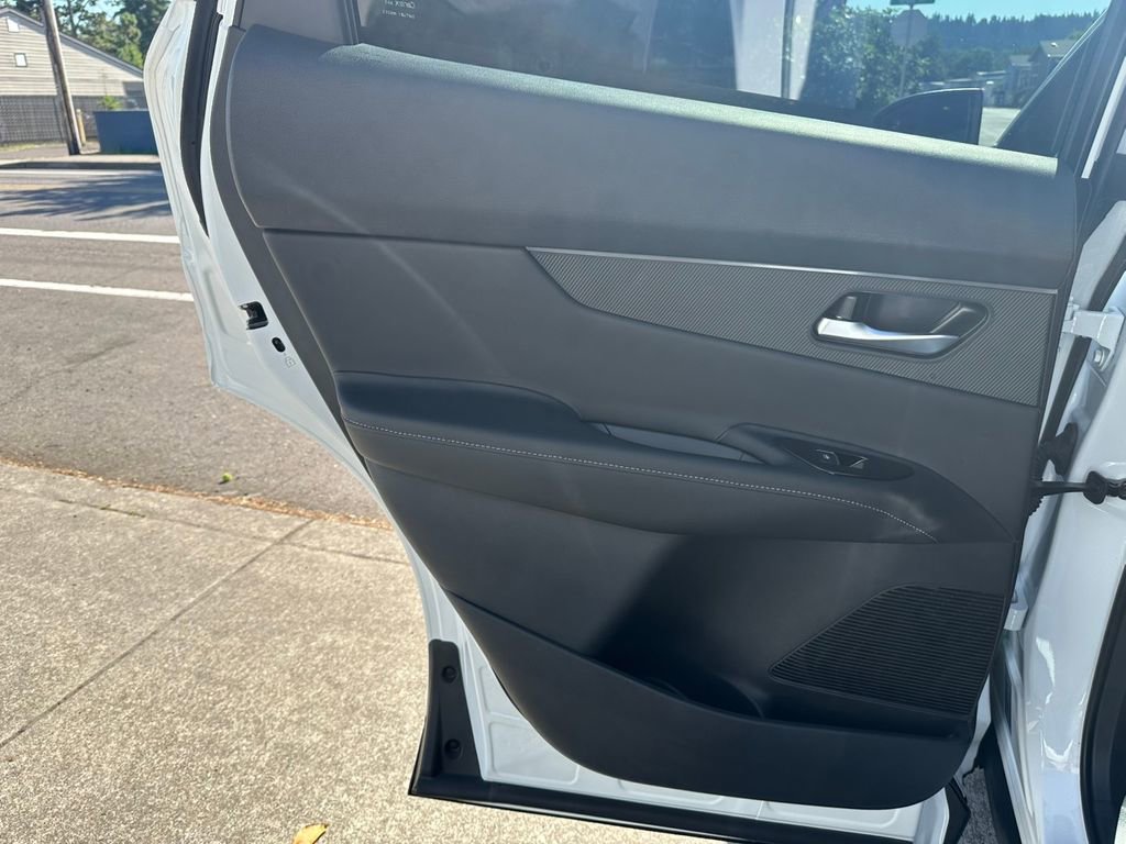 New 2025 Nissan Murano SV AWD/4WD image 23