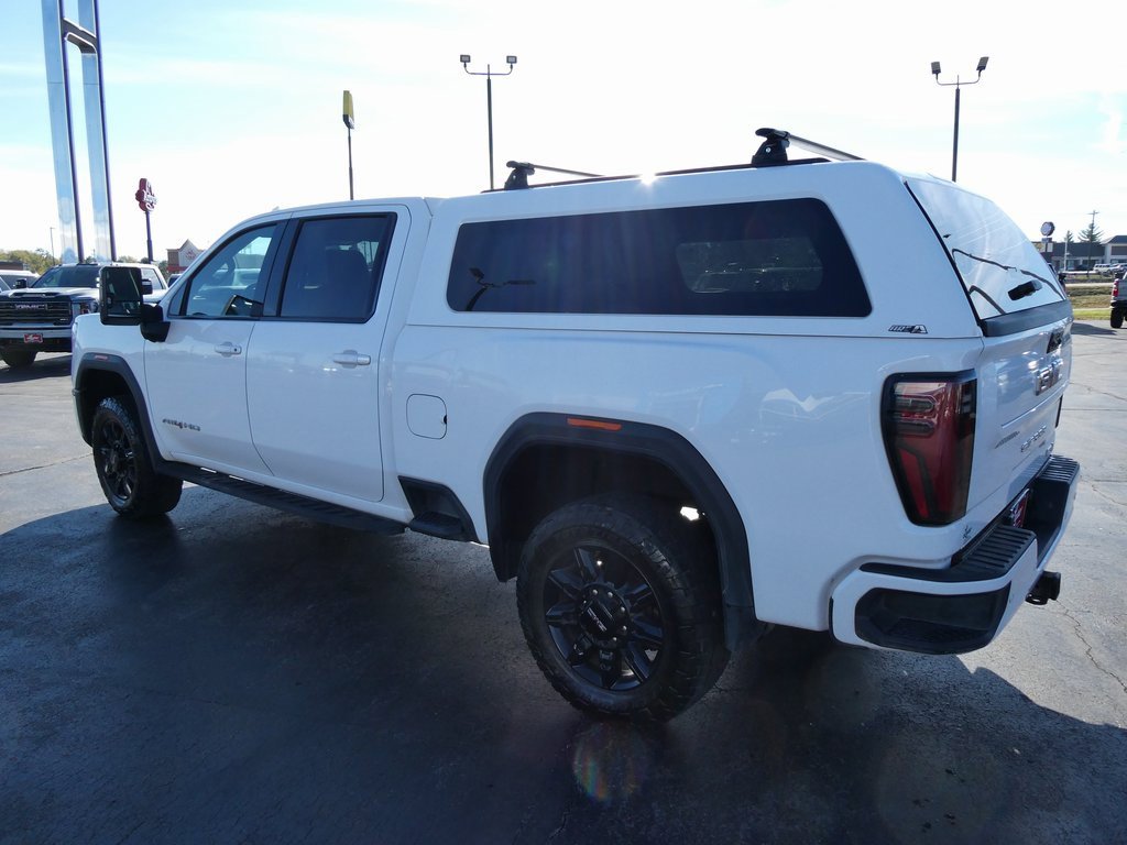 Used 2024 GMC Sierra 2500 AT4 w/ Technology Package image 7