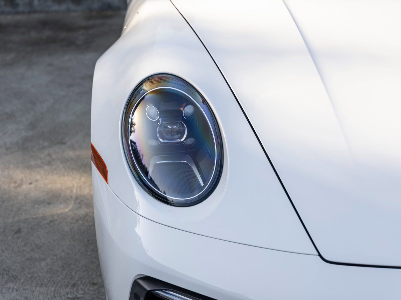 Certified 2020 Porsche 911 Carrera S w/ Premium Package RWD image 14