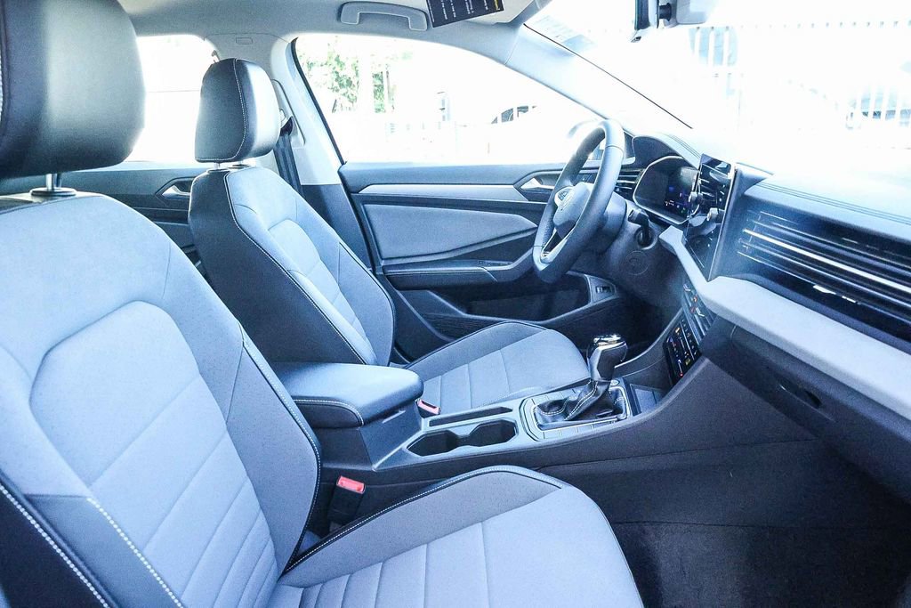 New 2026 Volkswagen Jetta SE image 26