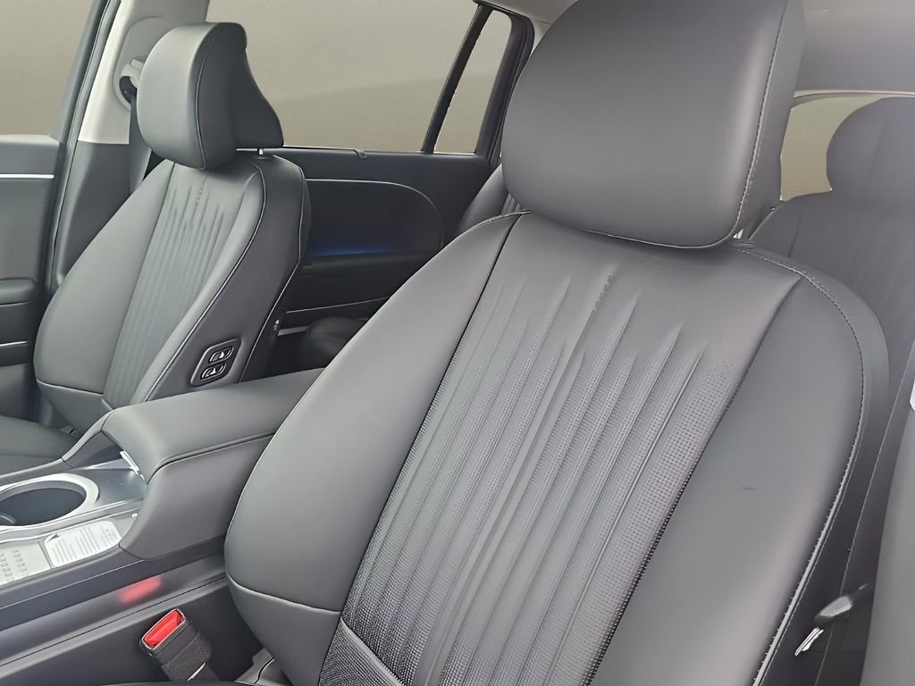 New 2026 Hyundai Ioniq 9 Calligraphy image 17