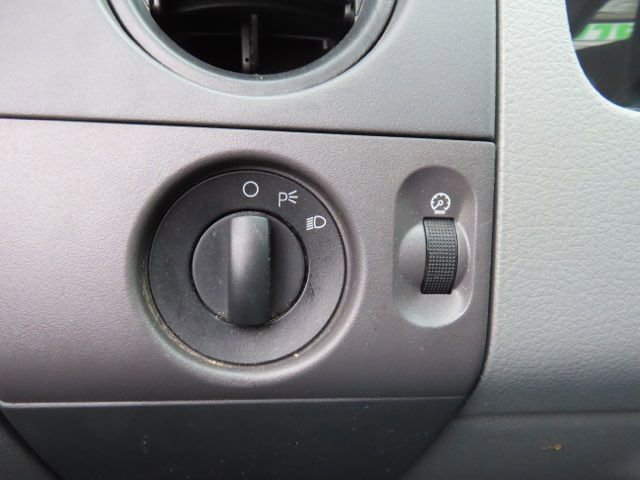 Used 2005 Ford F150 XL RWD image 23