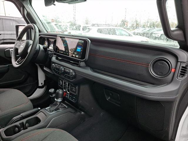 Certified 2025 Jeep Wrangler Unlimited Rubicon image 11